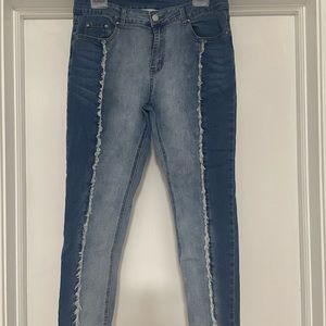 Hayden | two-toned fringe jeans | high waisted | size large